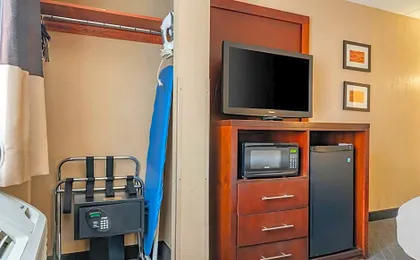 Comfort Inn University