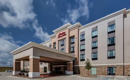 Hampton Inn & Suites Wichita/Airport