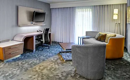 Courtyard by Marriott Cleveland Westlake