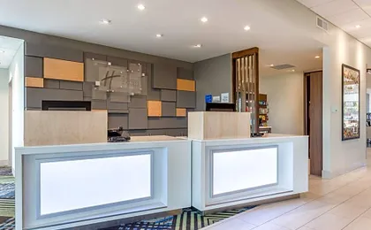 Holiday Inn Express And Suites Florence - Cincinnati Airport By IHG
