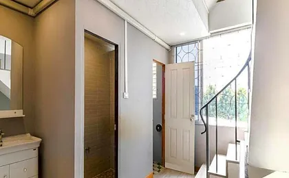 Bossa House Hostel & Cafe