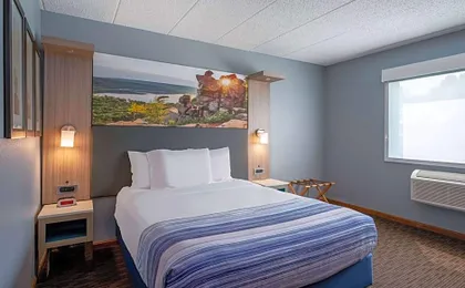 AmericInn by Wyndham Eau Claire