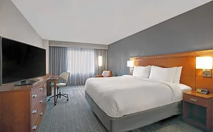 Courtyard by Marriott Chicago Elmhurst/Oakbrook Area