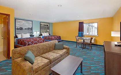Super 8 by Wyndham Somerset