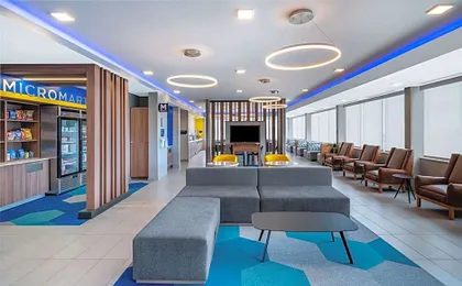 Microtel Inn & Suites by Wyndham Hot Springs