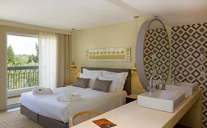 OZADI Tavira Hotel
