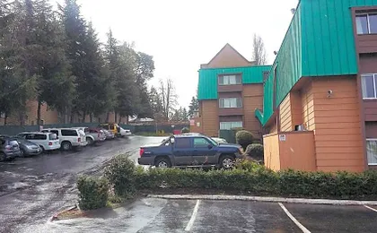 Sutton Suites Hotel