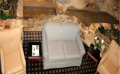 Hotel AVA Laredo