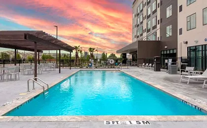 EVEN Hotel Shenandoah - The Woodlands by IHG