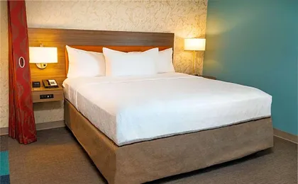 Home2 Suites By Hilton Bakersfield