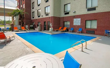 Holiday Inn Express Hotel & Suites Biloxi- Ocean Springs By IHG