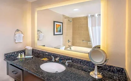 DoubleTree by Hilton San Bernardino