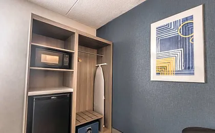 Holiday Inn Express Toronto-North York By IHG