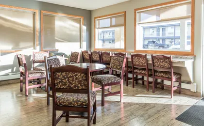 Empire Inn & Suites Red Deer