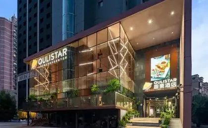 Shanghai Xujiahui 80,000 Stadium Quli Hotel