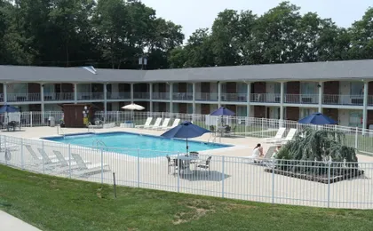 Crystal Inn Eatontown