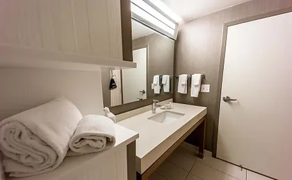 Courtyard by Marriott Rome Riverwalk