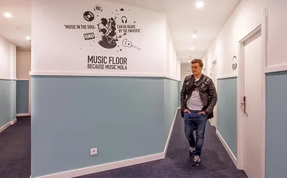 Mola Hostel