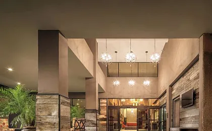 Crowne Plaza Phoenix Airport - PHX By IHG