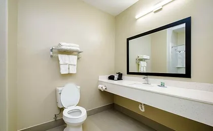 SureStay Studio by Best Western Conroe Downtown