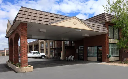 Americas Best Value Inn Roosevelt Ballard