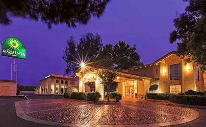 La Quinta Inn & Suites by Wyndham And Conference Center San Angelo