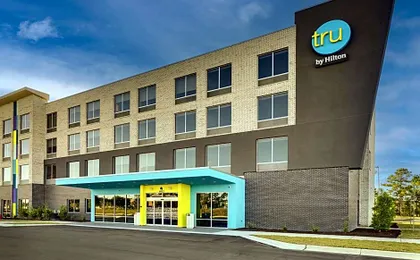 Tru by Hilton Leland Wilmington
