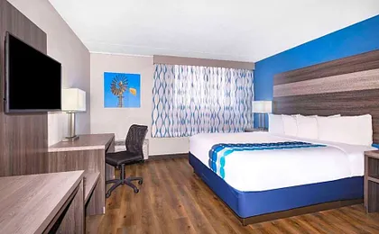 Wingate by Wyndham Wichita Airport