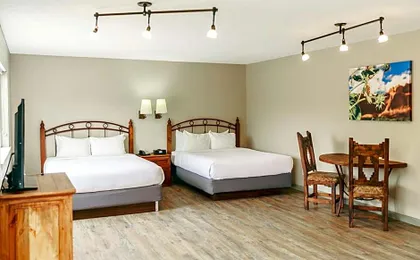 Aarchway Inn