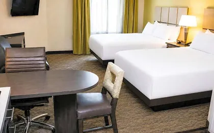 Candlewood Suites Pearl By IHG