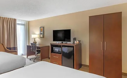 Comfort Inn & Suites near Danville Mall