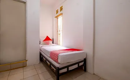 OYO 2562 Pondok Tajlibu Syifa Syariah