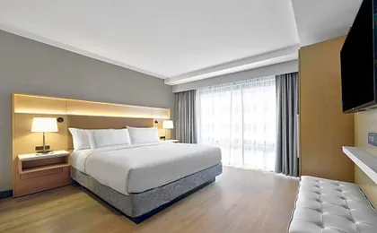 DoubleTree by Hilton Davenport