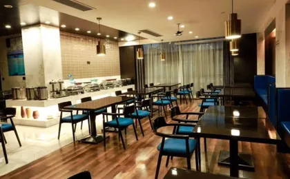 Yunhui Hotel