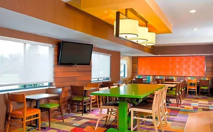 Fairfield Inn & Suites by Marriott Lexington Keeneland Airport