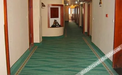 Geya Hotel (Shanghai Railway Station)