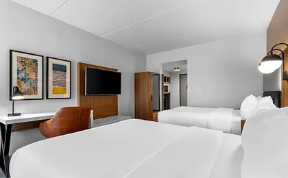 Comfort Inn & Suites York North