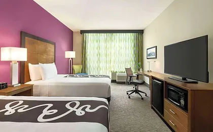 La Quinta Inn & Suites by Wyndham Burlington