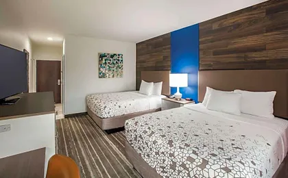 La Quinta Inn & Suites by Wyndham Owasso