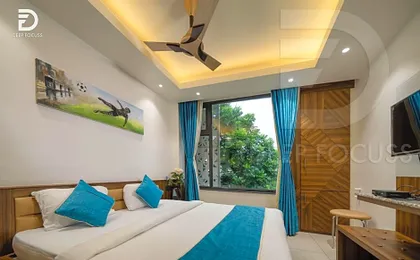 Stadia Inn