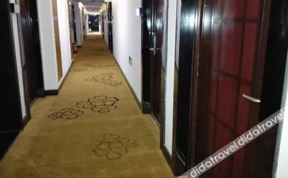 瑞思卡尔酒店