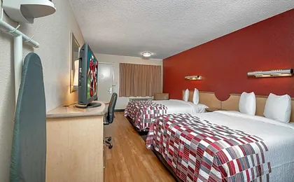 Red Roof Inn Detroit - Roseville/ St Clair Shores
