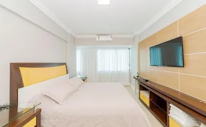 Apto Amplo 1SUI 2Q Quadra Mar 50m da Praia