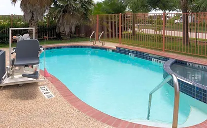 Super 8 by Wyndham Stafford Sugarland Area