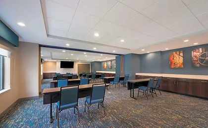 Hampton Inn Detroit Southfield