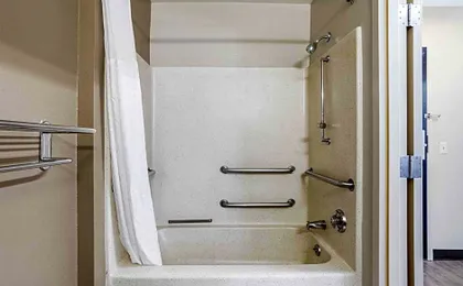 Extended Stay America Suites - Boston - Waltham - 32 4th Ave.