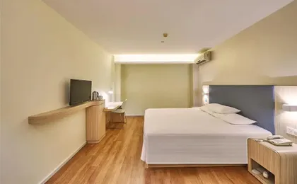 HanTing Hotel (Jing County)