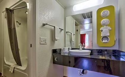 Motel 6-Flagstaff, AZ - Butler