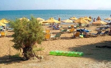Kato Stalos Beach