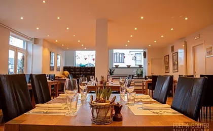 PRET A GOUTER bistro bar bed